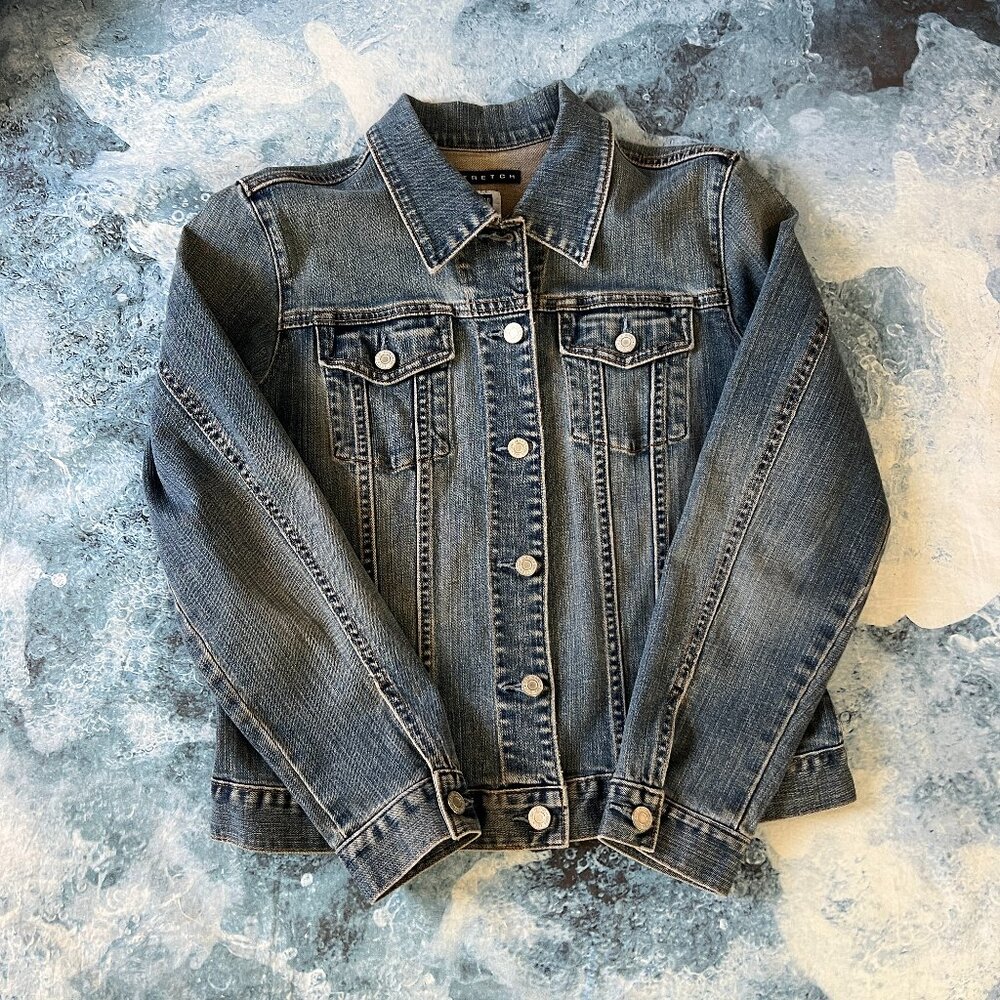 GAP Jean Jacket, Size Women's Large